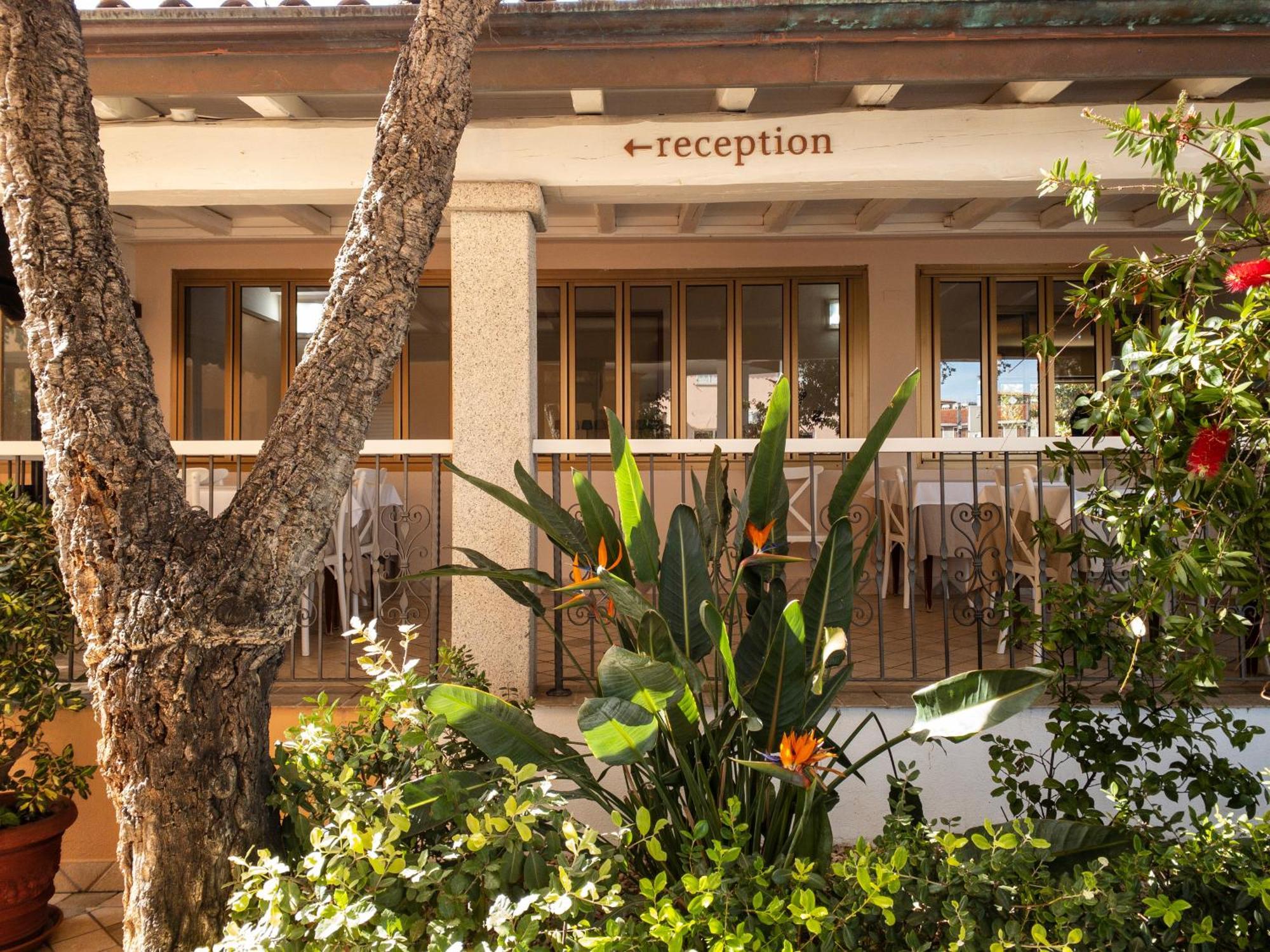 Hotel Donatella Posada (Sardinia) Exterior foto
